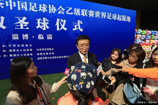 特朗普称尼泊尔山洪惨烈 约50至60名美国人失踪
